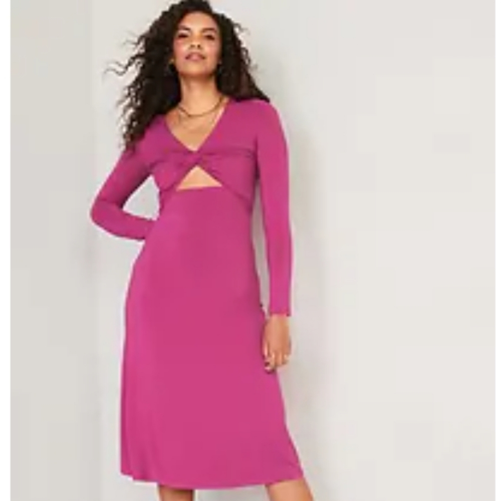 Twist front dress NWT